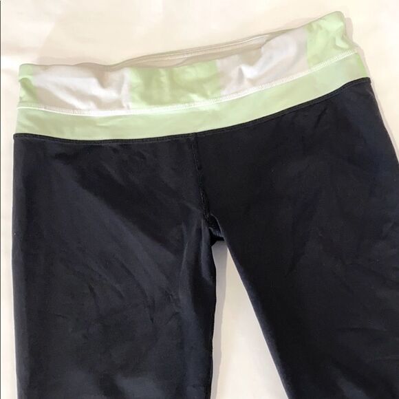 Lululemon Run Inspire Crop II Black Mint White 6 - Picture 4 of 10